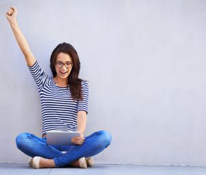 Full length shot or a young woman sitting cross legged using a digital tablethttp://195.154.178.81/DATA/i_collage/pi/shoots/783649.jpg